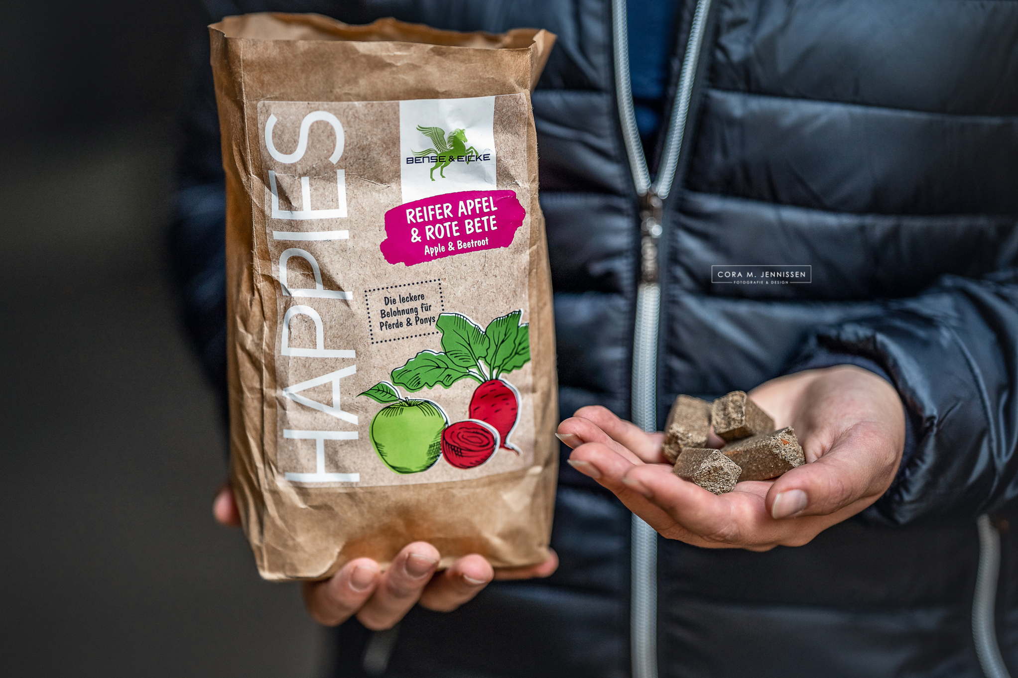 幸せな成熟したリンゴ - ビートルート