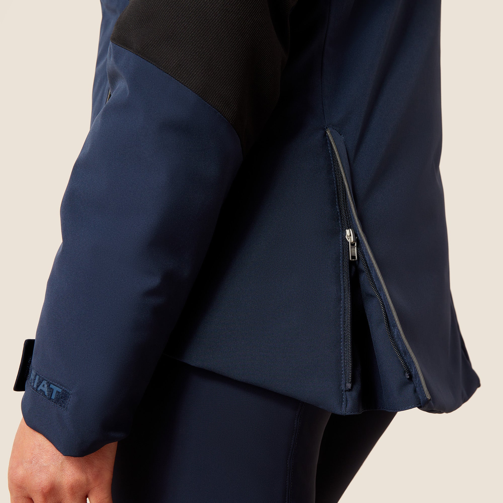 Chaqueta Wms Valor Jacket Navy Colorblock | 10046093